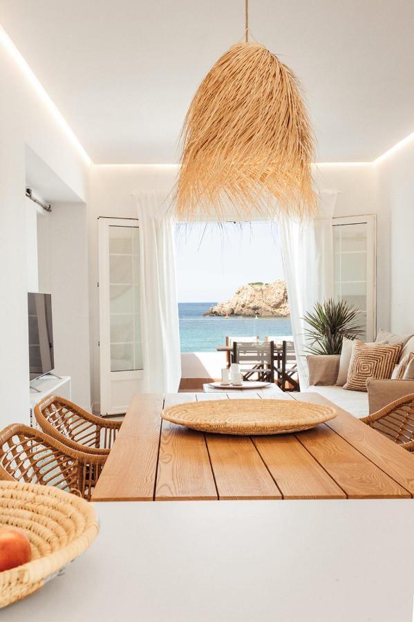 Apartamento Las Golondrinas Arenal - Adults Only Arenal d'en Castell Exterior photo