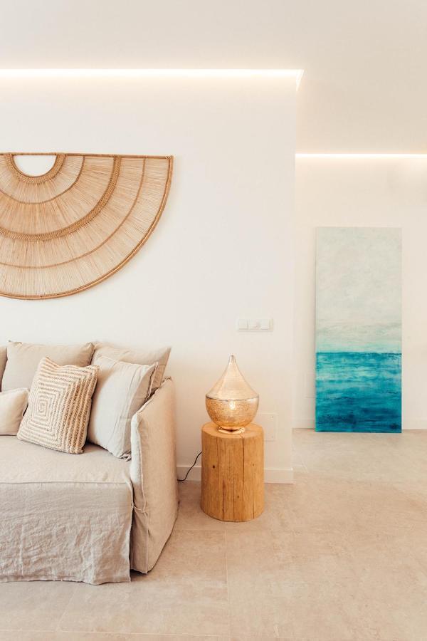 Apartamento Las Golondrinas Arenal - Adults Only Arenal d'en Castell Exterior photo
