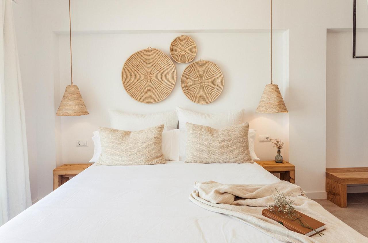 Apartamento Las Golondrinas Arenal - Adults Only Arenal d'en Castell Exterior photo