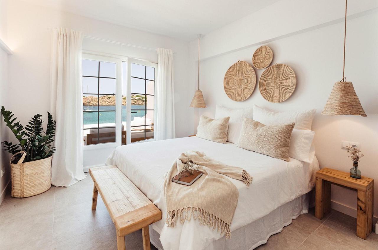 Apartamento Las Golondrinas Arenal - Adults Only Arenal d'en Castell Exterior photo
